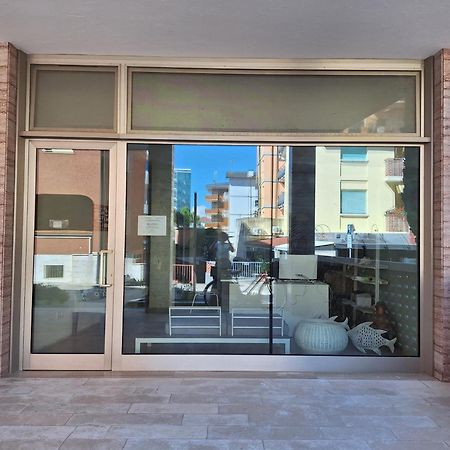 Villa Lina Lignano Sabbiadoro Exterior foto
